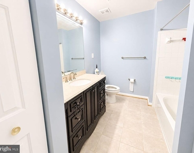 10417 Heathside Way - Photo Thumbnail 16