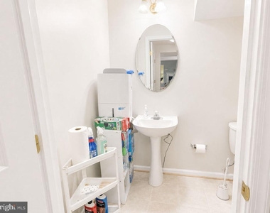 10417 Heathside Way - Photo Thumbnail 24