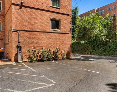 4800 Chevy Chase Drive - Photo Thumbnail 5