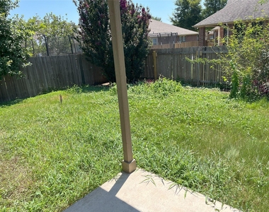2375 Garlic Creek Dr - Photo Thumbnail 17