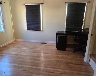 10905 Bolton Drive - Photo Thumbnail 13