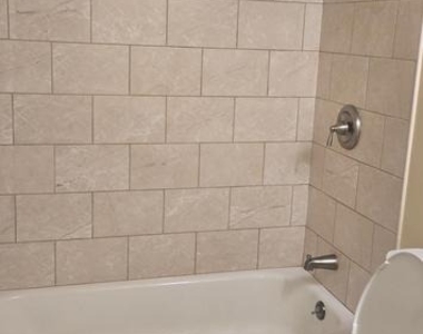 10905 Bolton Drive - Photo Thumbnail 19