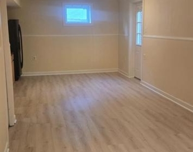 10905 Bolton Drive - Photo Thumbnail 20