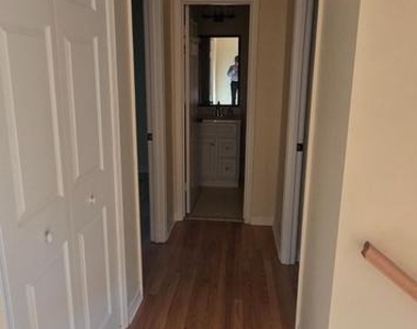 10905 Bolton Drive - Photo Thumbnail 12