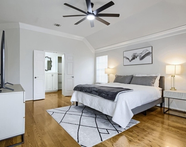 4147 E Northampton Pl - Photo Thumbnail 23