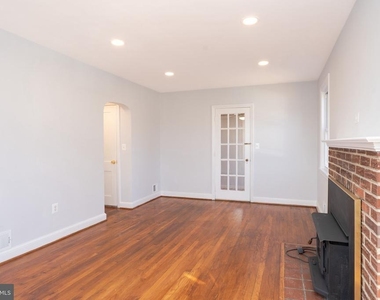 10026 Lorain Avenue - Photo Thumbnail 4