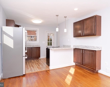 10026 Lorain Avenue - Photo Thumbnail 10