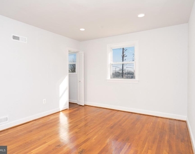 10026 Lorain Avenue - Photo Thumbnail 29