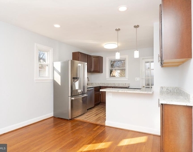 10026 Lorain Avenue - Photo Thumbnail 9