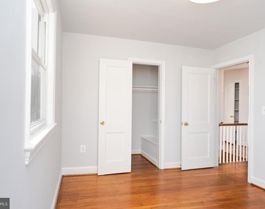 10026 Lorain Avenue - Photo Thumbnail 27