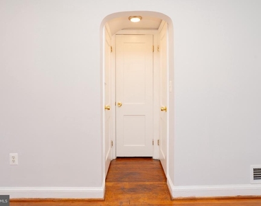 10026 Lorain Avenue - Photo Thumbnail 7