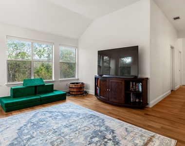 10305 Channel Island Dr - Photo Thumbnail 22