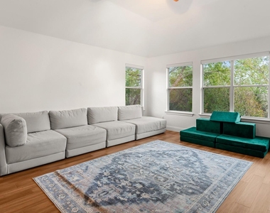 10305 Channel Island Dr - Photo Thumbnail 21