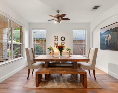 10305 Channel Island Dr - Photo Thumbnail 6