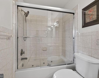 9404 Woodington Drive - Photo Thumbnail 24