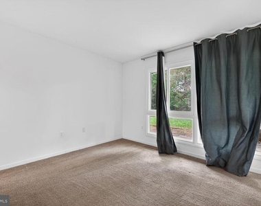 9404 Woodington Drive - Photo Thumbnail 33