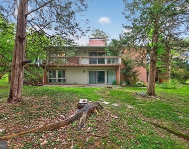 9404 Woodington Drive - Photo Thumbnail 45