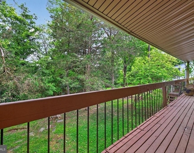 9404 Woodington Drive - Photo Thumbnail 47