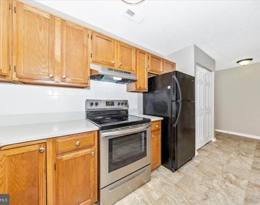 2112 Whitehall Road - Photo Thumbnail 17