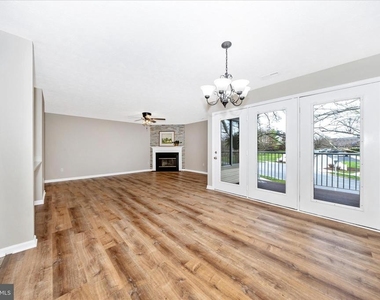 2112 Whitehall Road - Photo Thumbnail 9