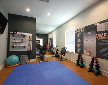2400 Louis Henna Blvd - Photo Thumbnail 16