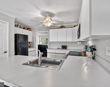 4016 17th Street - Photo Thumbnail 7