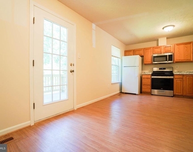 36 Gwynnswood Road - Photo Thumbnail 2