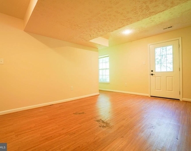 36 Gwynnswood Road - Photo Thumbnail 15