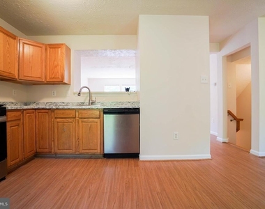 36 Gwynnswood Road - Photo Thumbnail 5