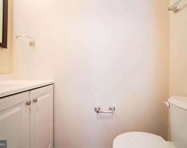 36 Gwynnswood Road - Photo Thumbnail 9