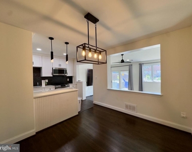 7319 Conley Street - Photo Thumbnail 14