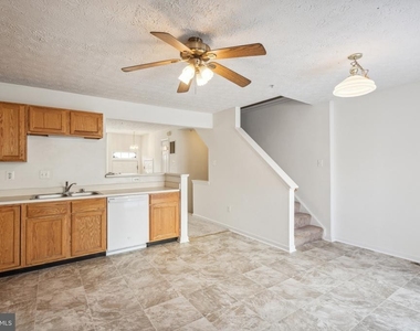 8334 Tapu Court - Photo Thumbnail 13