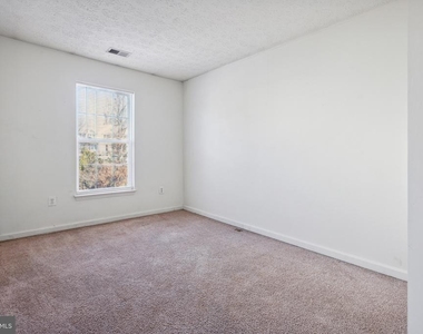 8334 Tapu Court - Photo Thumbnail 18