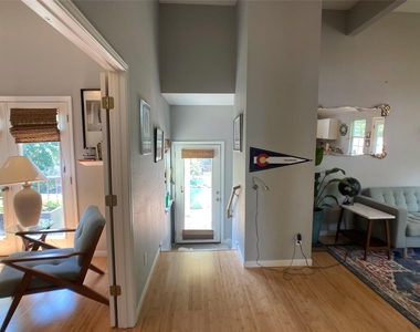 1509 Treadwell St - Photo Thumbnail 12
