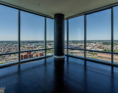 414 Light Street - Photo Thumbnail 6