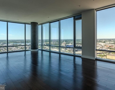 414 Light Street - Photo Thumbnail 5