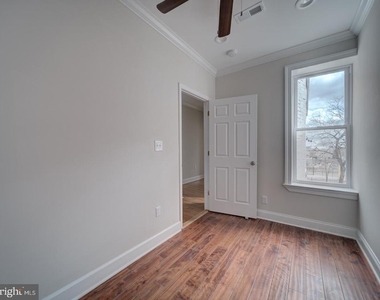417 N Collington Ave - Photo Thumbnail 13