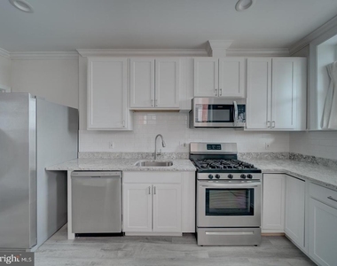 417 N Collington Ave - Photo Thumbnail 22