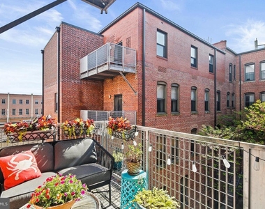 1211 Light Street - Photo Thumbnail 16
