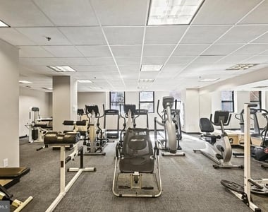 1211 Light Street - Photo Thumbnail 25