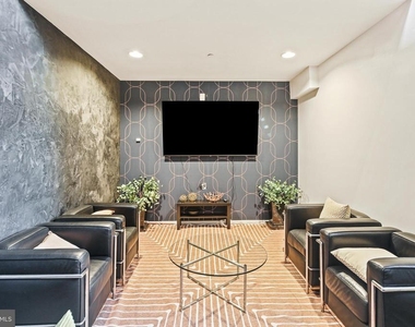 1211 Light Street - Photo Thumbnail 28