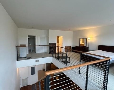 3201 Saint Paul Street - Photo Thumbnail 8