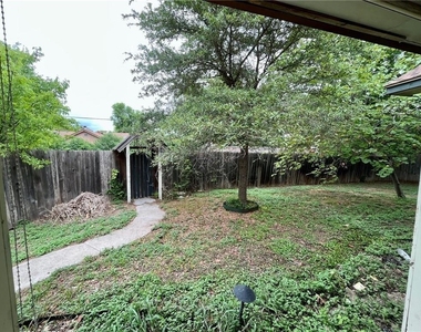 16508 Framingham Cir - Photo Thumbnail 21