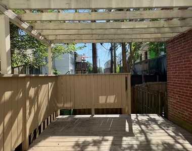 709 Scott Street - Photo Thumbnail 5
