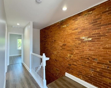 709 Scott Street - Photo Thumbnail 17