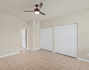 334 Newberry Trl - Photo Thumbnail 17
