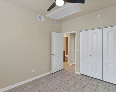 334 Newberry Trl - Photo Thumbnail 23