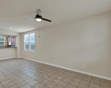 334 Newberry Trl - Photo Thumbnail 2