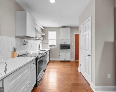 110 S Calhoun Street - Photo Thumbnail 13