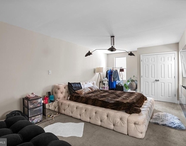 110 S Calhoun Street - Photo Thumbnail 19